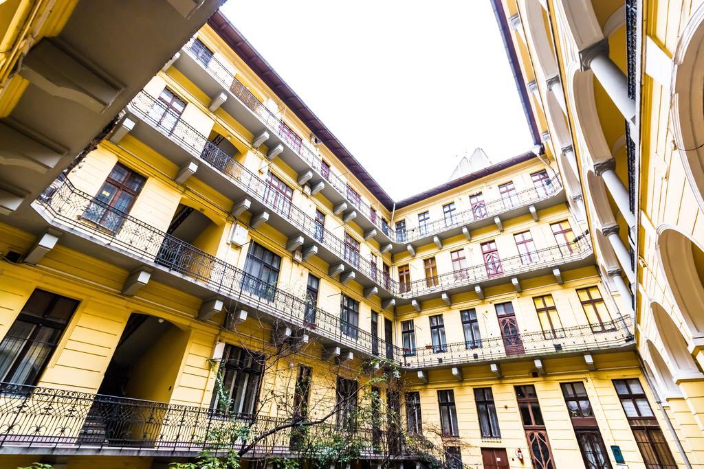 بودابست Ferenc Sqr Vintage Apartment المظهر الخارجي الصورة